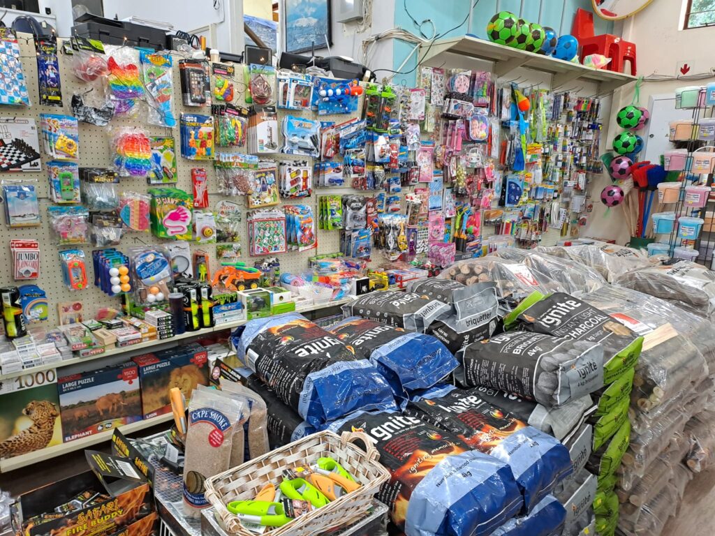 The Oaks Supermarket Supplies